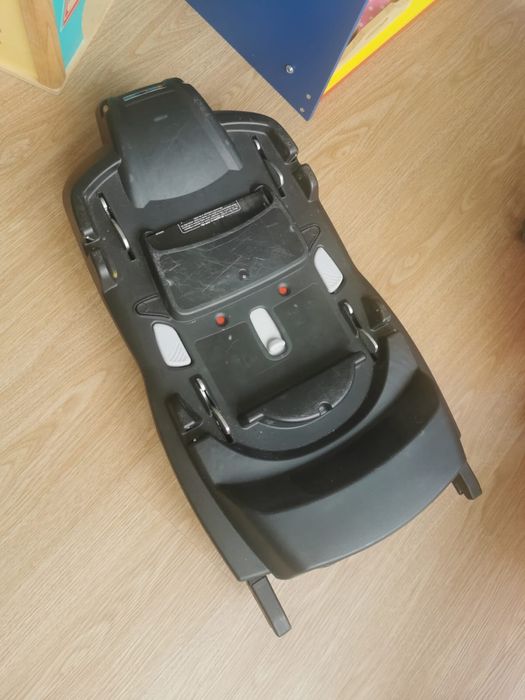 Ovo/babycoque besafe da marca Joolz com isofix