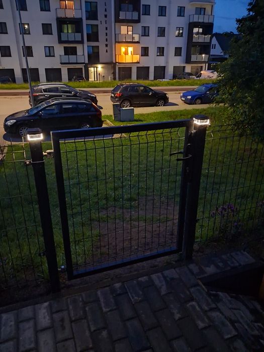 Lampka solarna na słupek 60x60 2szt.
