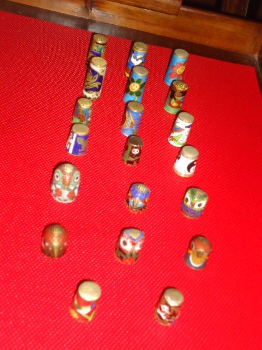 Colecção de Dedais de Cloisonne