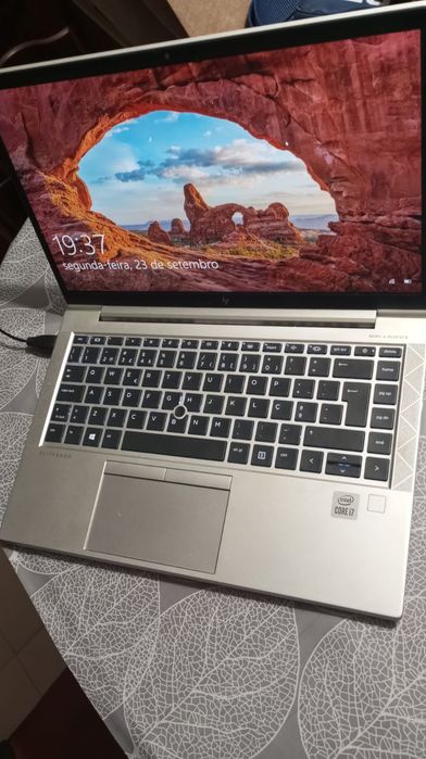 Hp EliteBook 840 G7(14''-i7-10510U-RAM:16GB-512GB SSD)