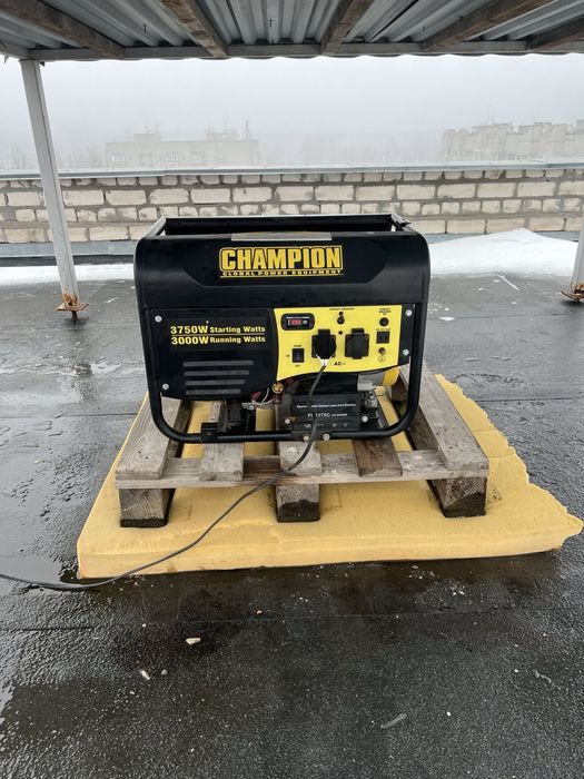 Продам генератор