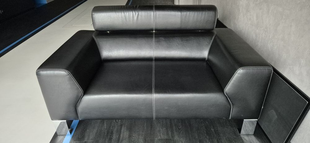 Sofa biurowa loft , skóra eko, wysoka jakość - stan perfekcyjny