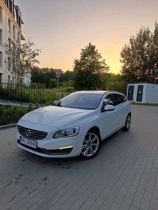 Volvo V60 Volvo V60 2.0d 181km, brak rdzy
