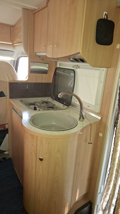 Vendo Autocaravana perfilada  2800 Burstner  muito bem estimada