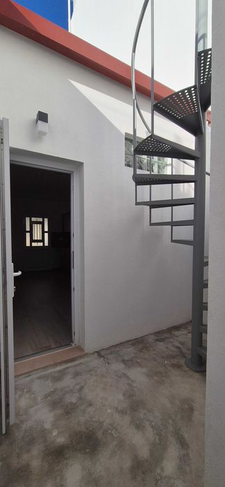 T2 renovado Faro Alto Rodes