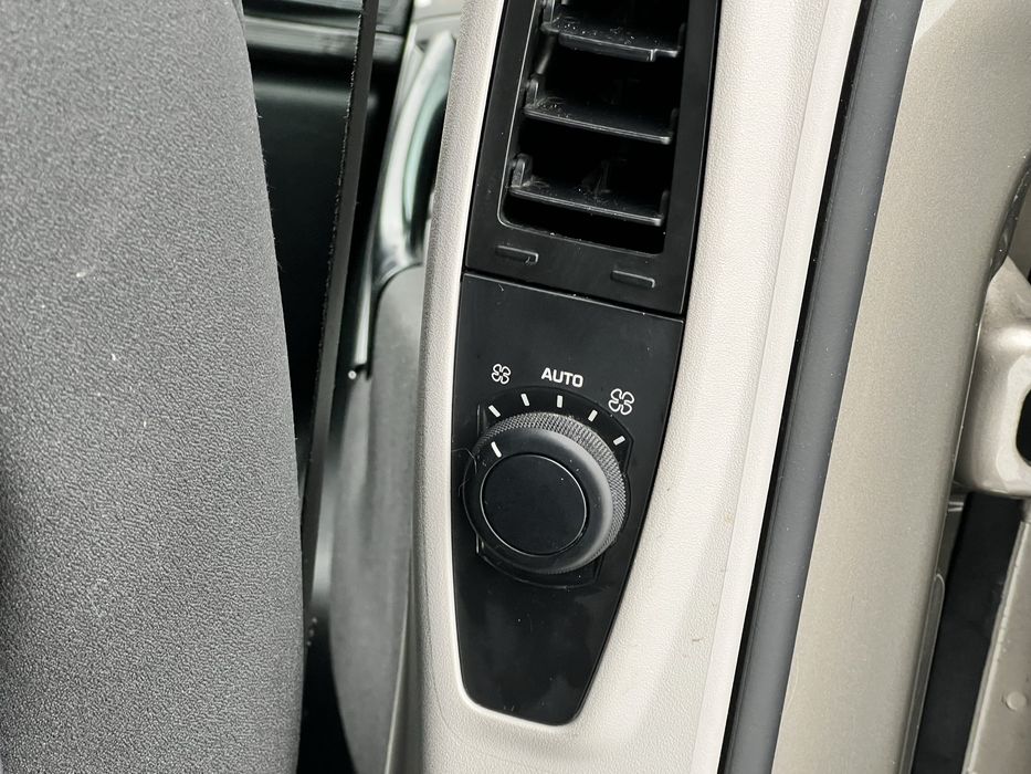 Citroen c4 Picasso 2010 рік 1.6 бензин