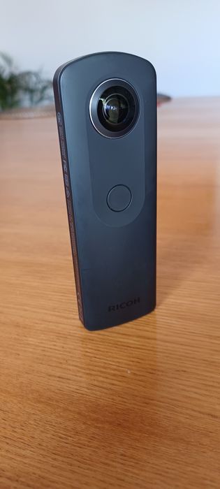 Ricoh Theta S 360º Camera64283893201026120