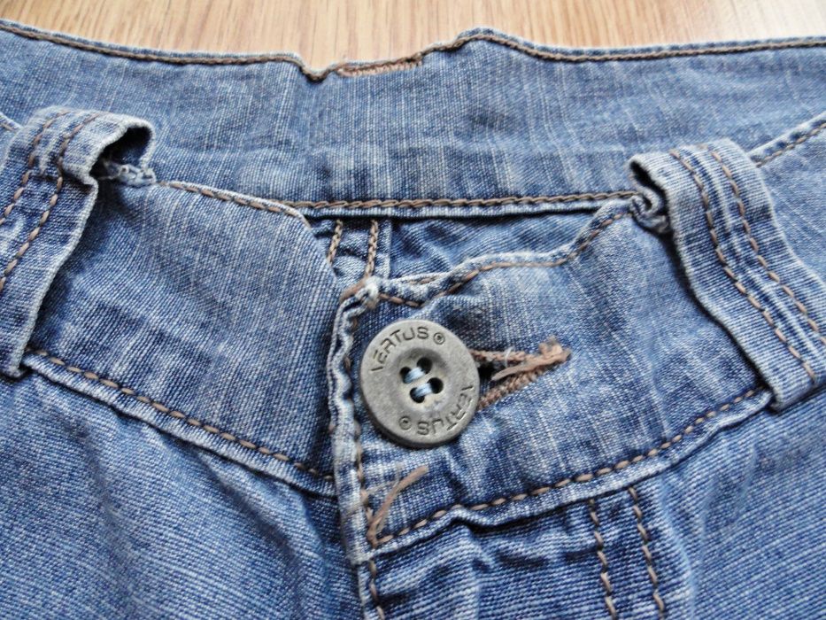 Spodnie jeansowe Vertus W: 26 XS szerokie proste