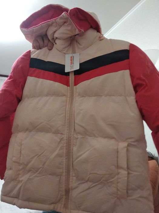 Куртка новая детская модная с капюшон размер 14/16 на осень!