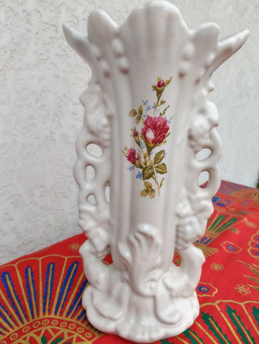 Wazon stary piękny prl delikatny kwiatowy wzór