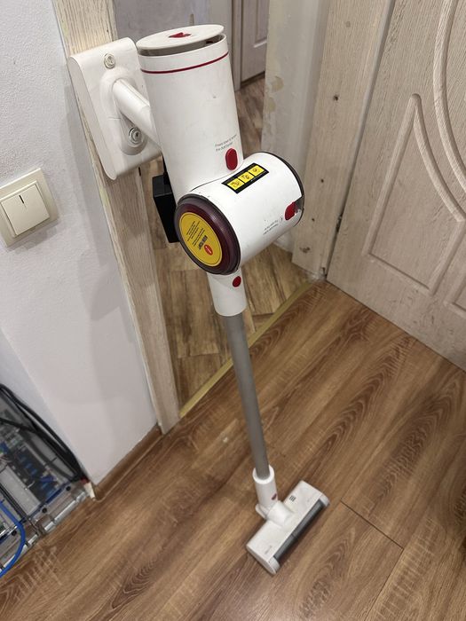 Аккумуляторный пылесос, робот пылесос, электровеник, вертикальный