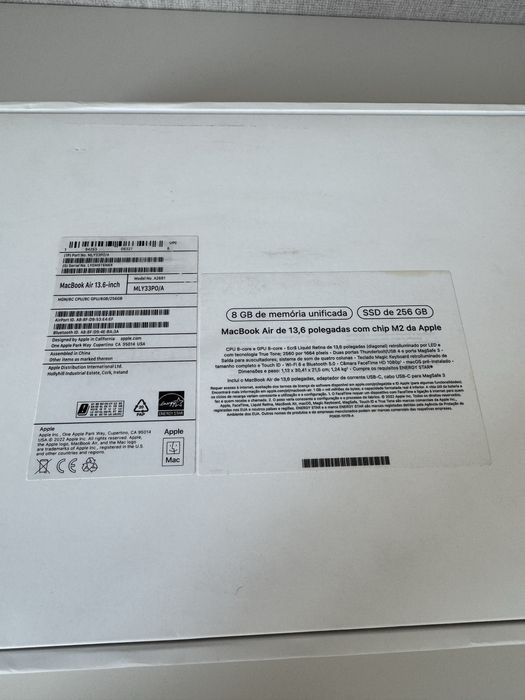 MacBook Air 13,6” M2 – Azul Meia-Noite – 90% Bateria