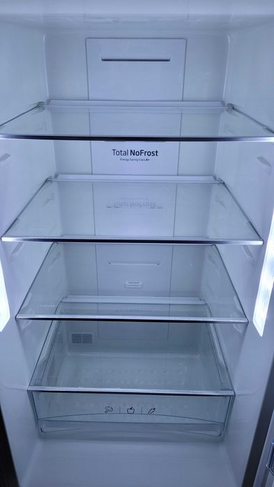 Lodówka Amica na części, model FK321.4DF