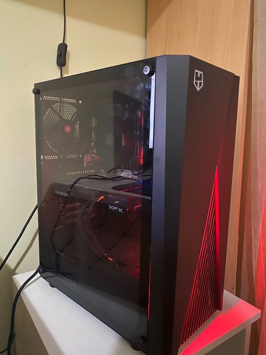 Vendo pc gamer para jogos