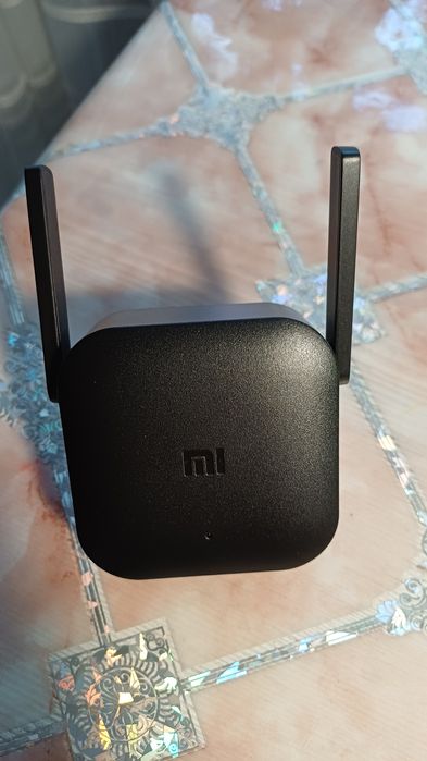 Підсилювач сигналу  Xiaomi Mi Wifi Range Extender Pro