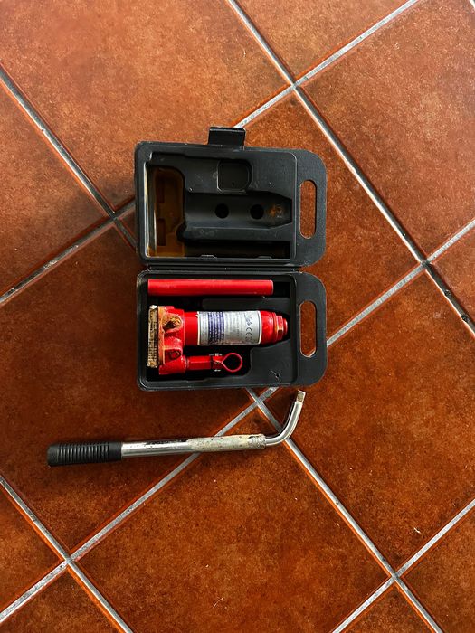 Jante 18 suplente mais  kit  Ford S Max