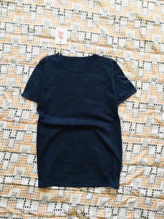 10 рок. 140 зріст H&M. синя базова футболка. бавовна 100%.