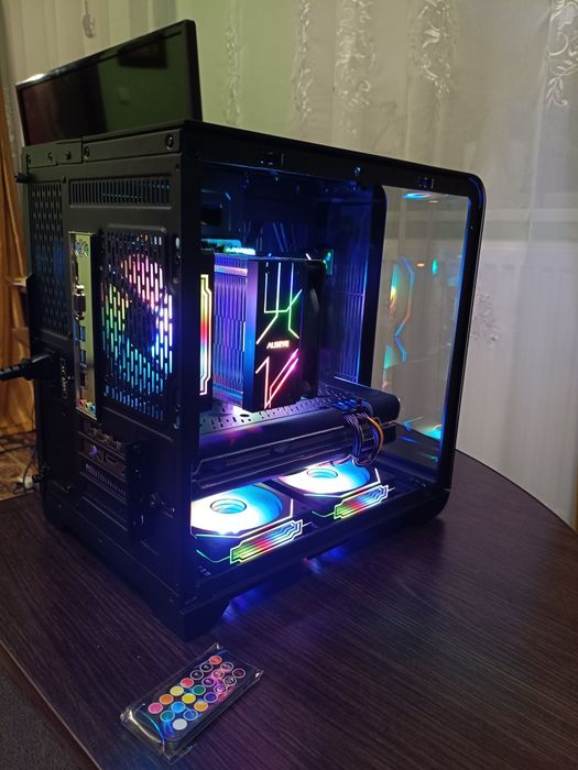 Ryzen 5 5500/ RX 5700 XT 8 Gb/ RAM 16 Gb DDR4/ SSD 256 Gb