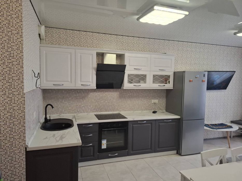 Оренда 1-К ЕВРОДВУШКА ГЕНЕРАТ ЖК  Варшавський Европейського Союзу 45-Б