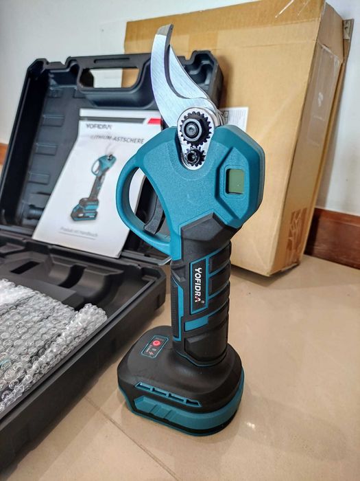 Tesoura Poda Elétrica YOFIDRA Baterias + Mala Transporte +  Acessórios