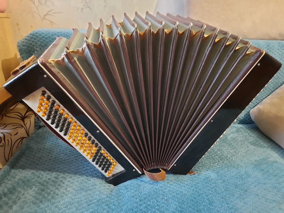 Баян  "Полтава" робочий