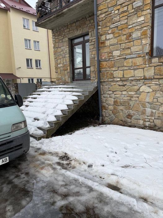 Продаж приміщення в новобудові. Самбір