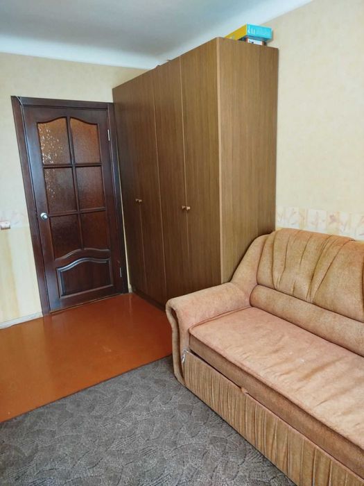 Сдам на небольшой срок. Центр Житомира, евроремонт, стиральная машинка