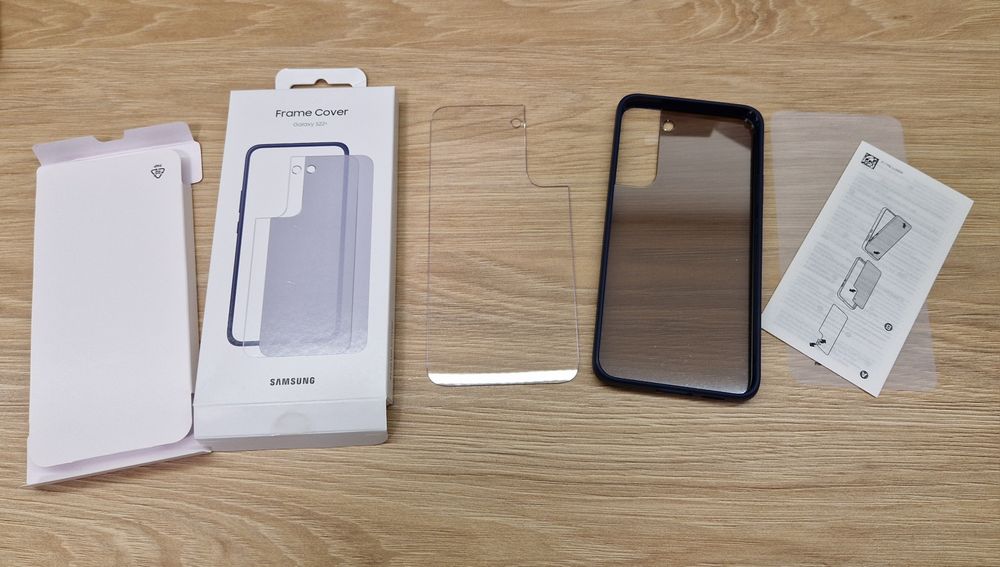 Samsung Frame Cover S22+ (jak nowe, stan bdb)