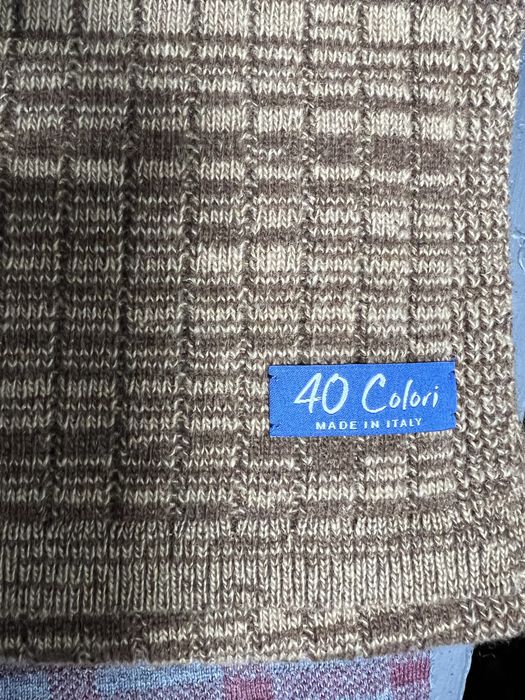 Шарфы Италия відомог бренду