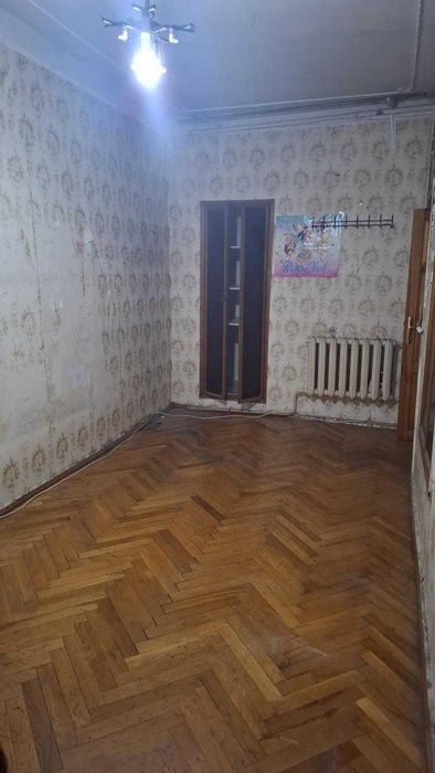 4-х кімнатна , Прохоровська