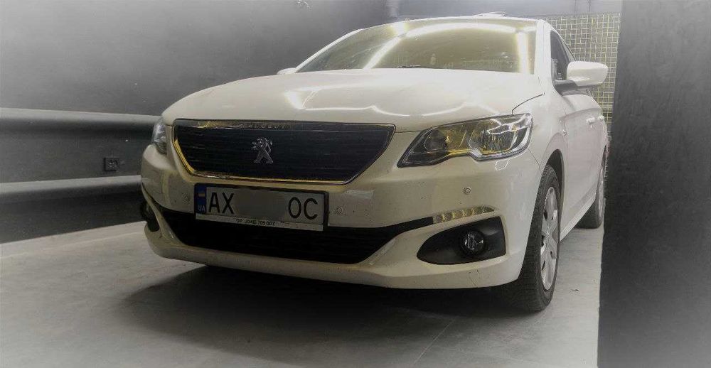 Peugeot 301