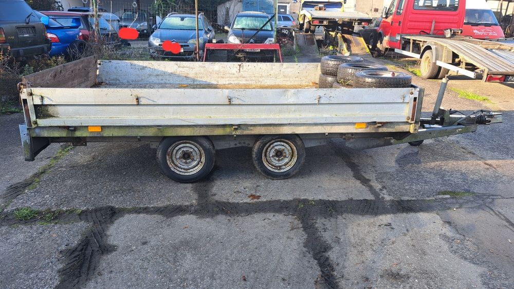 Przyczepa 2.7tony