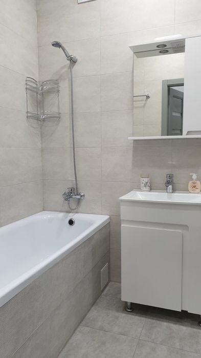 1к.кв. пл.Фестивальна. Сучасний,  новий ремонт.