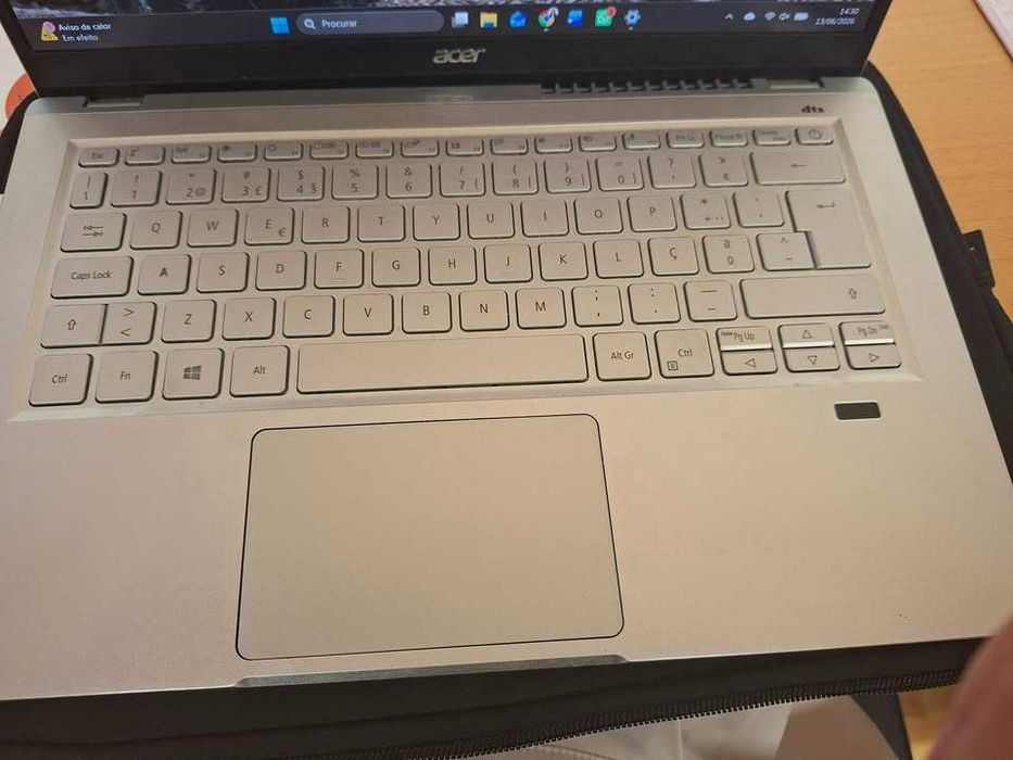 Acer Swift 3 14" | Intel i5 11a Gen | 16 GB RAM | 512 GB SSD