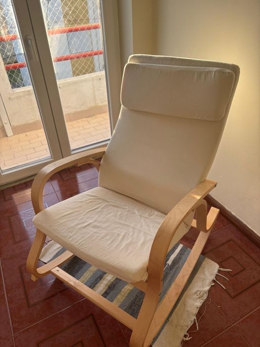 Poltrona de amamentação