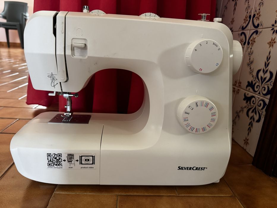 Maquina de costura Silvercrest