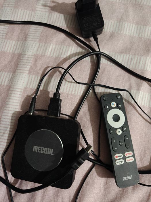 Смарт-приставка Mecool KM2 plus