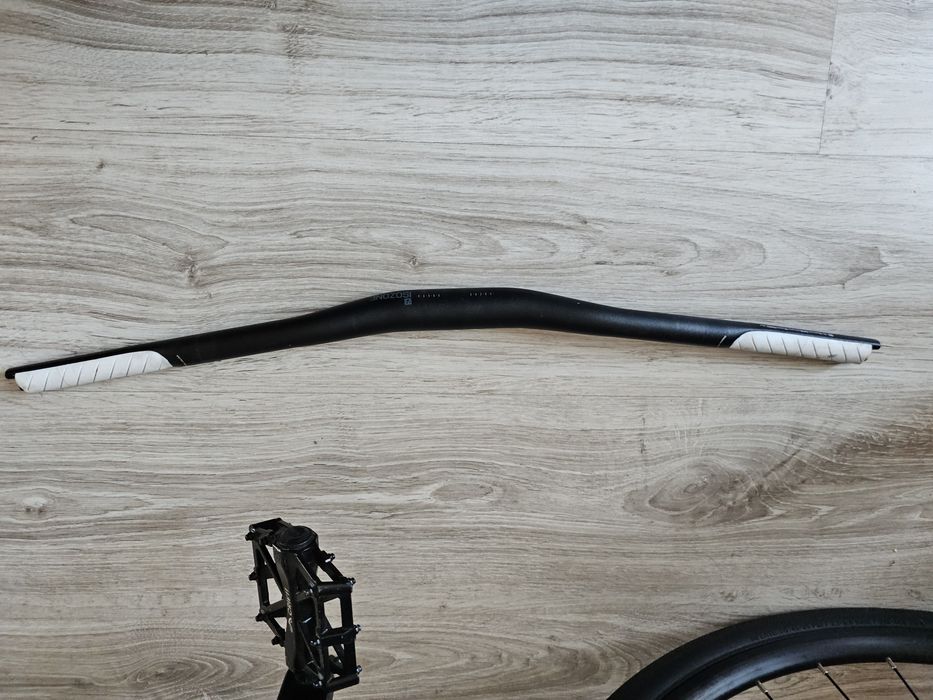 Trek fx 4 Sport carbon grx sztywne osie r 46 (M?) hamulce Hydr