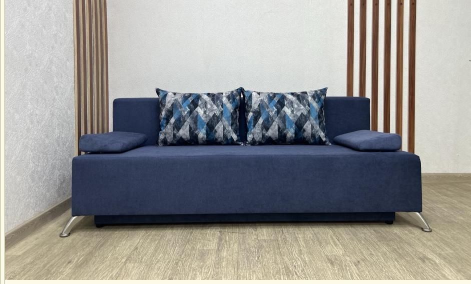 Диван книжка 5000грн. Від Складу.