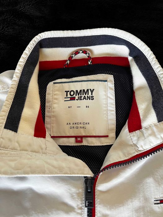 Casaco branco Tommy Jeans