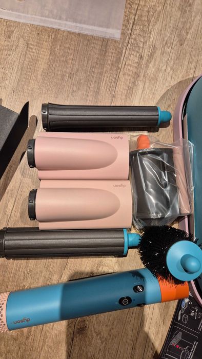 Suszarko lokówka Dyson complete long