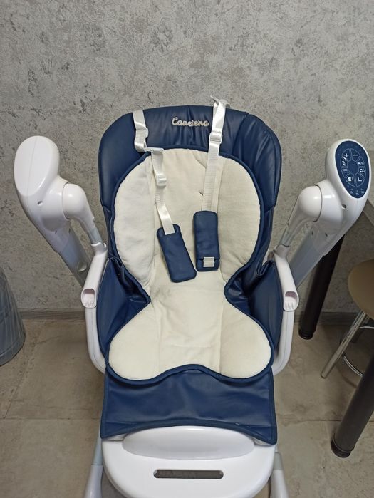 Стульчик для кормления + качель Caretero Indigo Navi