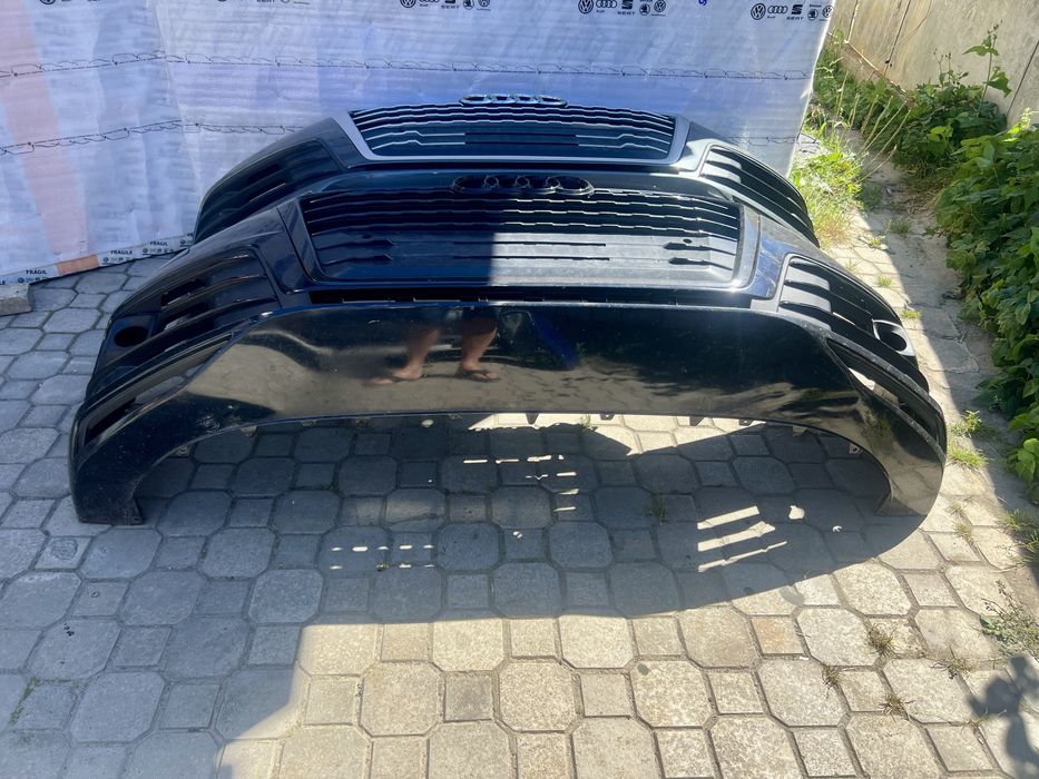 Audi Q7 4M бампер передній