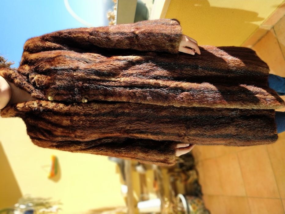 Casaco comprido em pele de Marta genuína