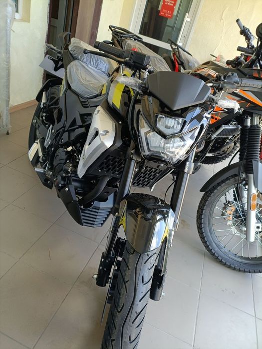 Мотоцикл Lifan SR 220