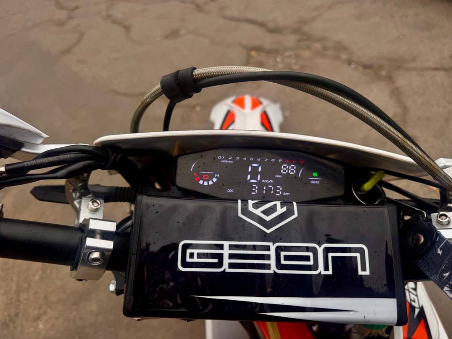 Продам Geon gns 300r motard