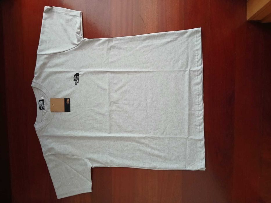 Camisola North Face