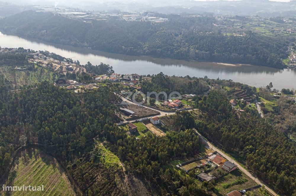 Terreno Urbano em Gondomar com 800m2