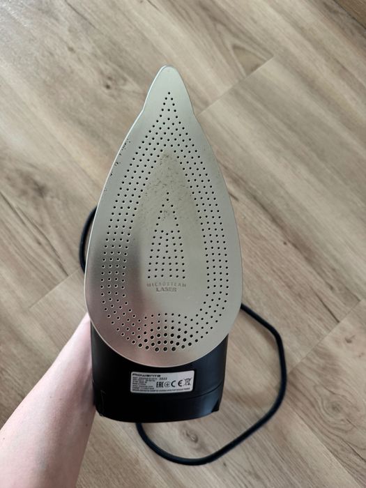 Ferro a vapor Rowenta