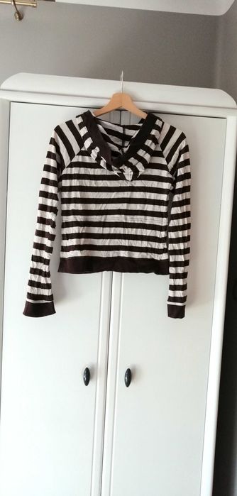 biało brązowa bluza bluzka z kapturem w pasy paski poziome 42XL 40L